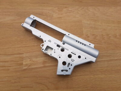 Retro Arms aluminiowy szkielet gearboxa CNC SR25 V2 long QSC (8mm) - obrazek 2