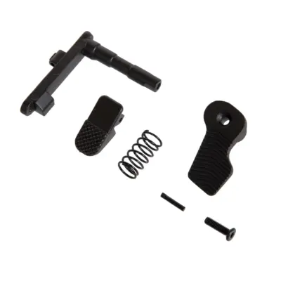 Powiększony obustronny zwalniacz magazynka do replik M4/M16