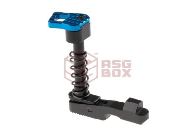BD Custom M4 CNC Mag Catch Blue - obrazek 4