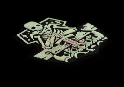 JTG Ghost Ship Skull Rubber Patch Glow - obrazek 6