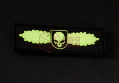 JTG SOF Skull Badge Rubber Patch Glow - obrazek 4