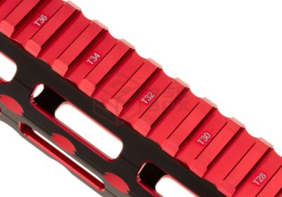 Leapers AR-15 15.3 Inch Super Slim Free Float Handguard M-LOK Black/Red - obrazek 5
