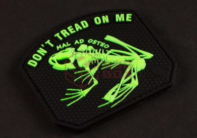 JTG Don't Tread on me Frog Rubber Patch Glow - obrazek 5