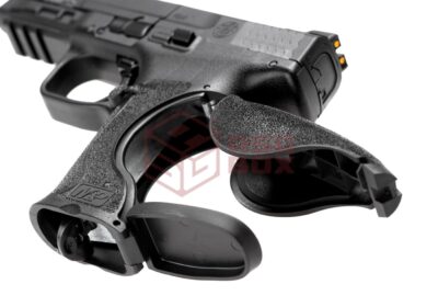 Black - obrazek 4