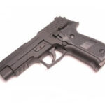 TM GBB gas pistol Sig Sauer P226 Rail - Black