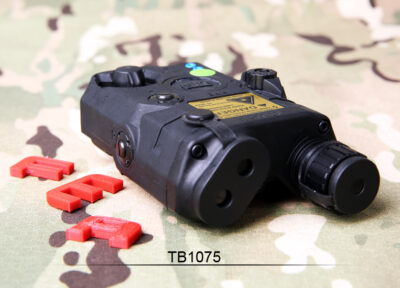 FMA AN/PEQ15 LA5-C UHP Version (LED Flashlight, Green / IR Laser) - Black - obrazek 4