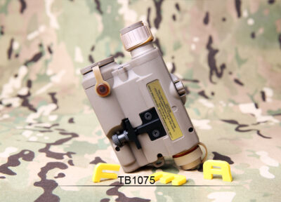 FMA AN/PEQ15 LA5-C UHP Version (LED Flashlight, Green / IR Laser) - Tan - obrazek 5