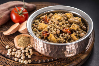 AM MRE Vegan Tandoori Quinoa (400 g) - obrazek 2