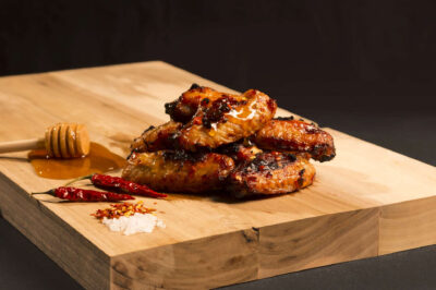AM MRE Honey and Chilli Chicken Wings (300 g) - obrazek 2