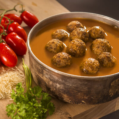 Alternative view of Meatballs with basmati and tomato sauce