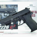 TM GBB gas pistol Sig Sauer P226 E2 Rail - Black
