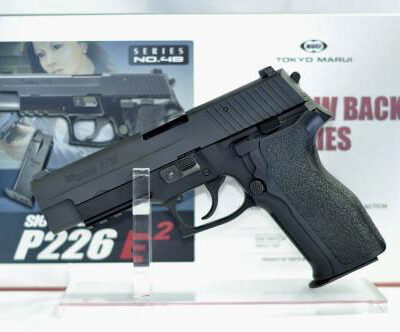 TM GBB gas pistol Sig Sauer P226 E2 Rail - Black