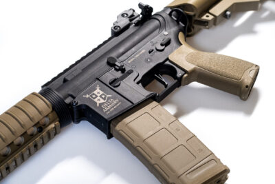 Delta Armory M4 CQB-R BRAVO - Black/Tan - obrazek 3