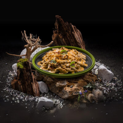 Alternative view of Lightweight SENS Cricket protein penne with chicken in creole sauce 400g