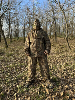 KMCS Complete Ghillie Suit for Crafting - Woodland Floor - obrazek 3