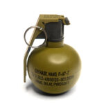 PYROSOFT 10x P-67G NATO Airsoft Hand Grenade (Peas) - Khaki - obrazek 2