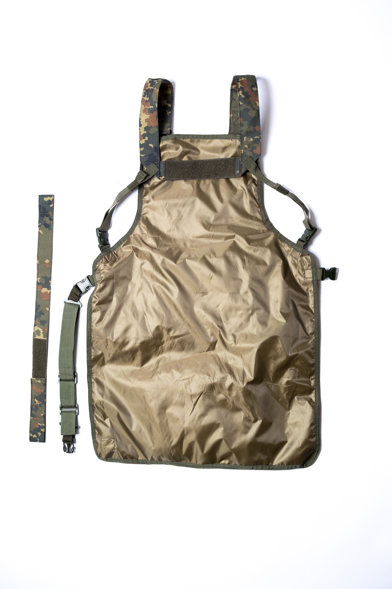 ANAREUS Tactical Grill Apron GrillCommander, Laser-cut - Flecktarn OD-A-ANAR81-FL asgbox.pl ANAREUS Tactical Grill Apron GrillCommander, Laser-cut - Flecktarn - obrazek 2
