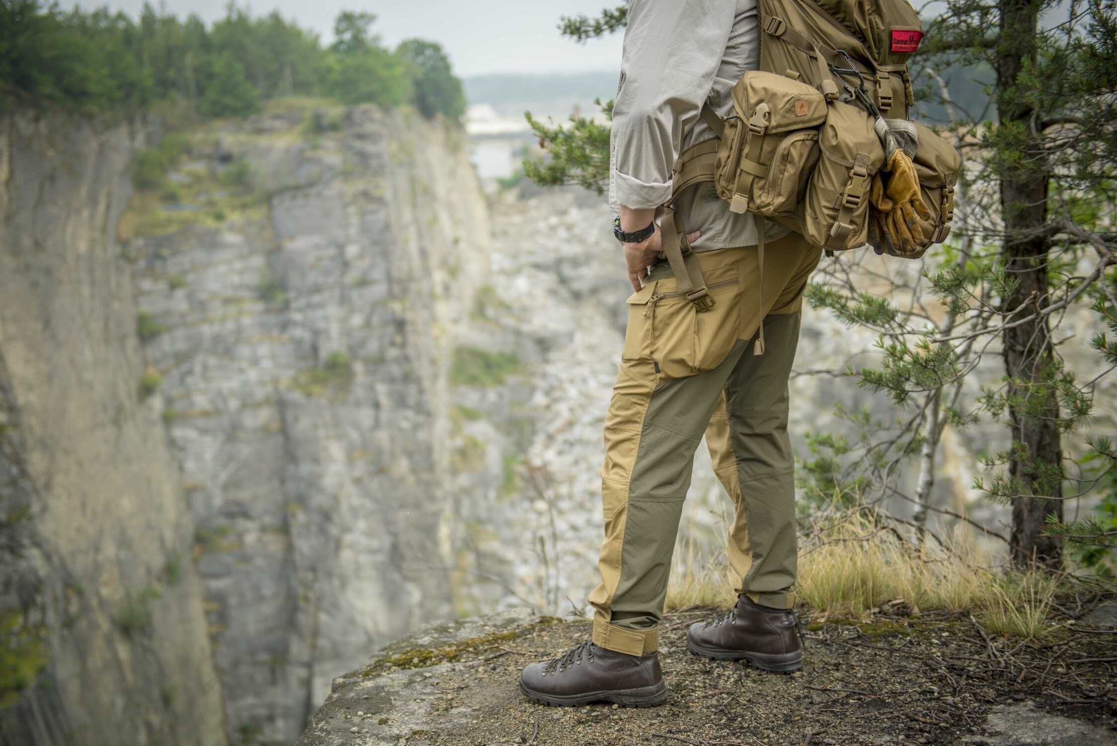 HELIKON HYBRID OUTBACK(R) Pants DuraCanvas(R) - Taiga Green OD-A-SP-HOP-DC-09-B03 asgbox.pl HELIKON HYBRID OUTBACK(R) Pants DuraCanvas(R) - Taiga Green - obrazek 4