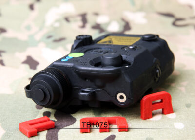 FMA AN/PEQ15 LA5-C UHP Version (LED Flashlight, Green / IR Laser) - Black - obrazek 8