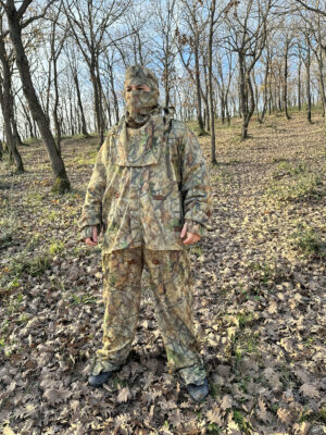 KMCS Complete Ghillie Suit for Crafting - Woodland Floor - obrazek 10