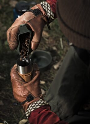 HELIKON Hand Coffee Grinder CAMP - Stainless steel - obrazek 8
