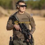 EARMOR M32 PLUS Electronic Tactical Headset - Tan - obrazek 7