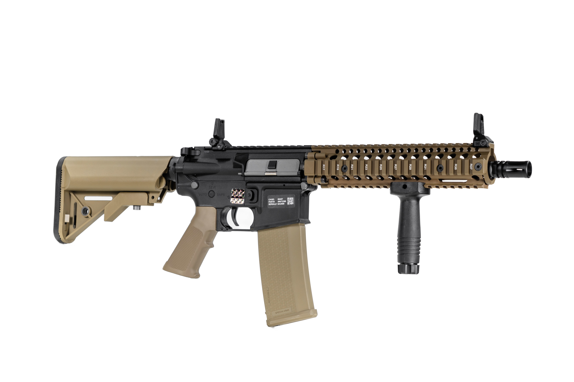 Replika karabinka SA-C19 CORE™Daniel Defense® - Half-Tan OD-G-SPE-01-024048-00 asgbox.pl asgbox.pl - Replika karabinka SA-C19 CORE™Daniel Defense® - Half-Tan