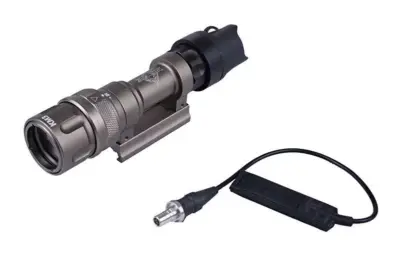 asgbox.pl - Latarka taktyczna M952V - dark earth