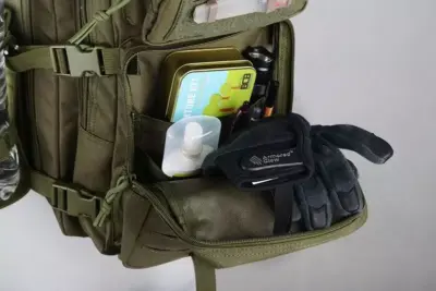 Plecak typu Assault Pack Laser-Cut USB - oliwkowy - obrazek 2