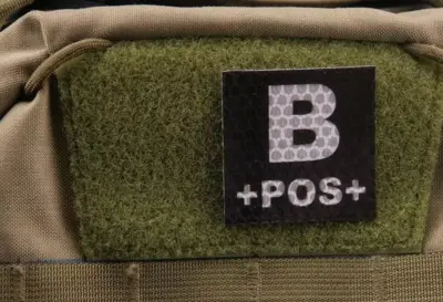 Naszywka IR z grupą krwi: B POS - obrazek 2