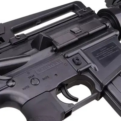 Replika elektryczna karabinka Colt M4A1 RIS CYB-01-003812-00 asgbox.pl Replika elektryczna karabinka Colt M4A1 RIS CYB-01-003812-00 asgbox.pl