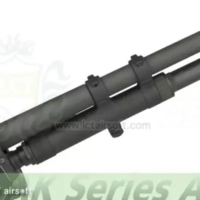 Alternative view of Replika karabinu maszynowego M60VN