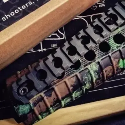 Szyna picatinny do karabinków typu M4A1 / AR15 BCL-09-024643-00 asgbox.pl Szyna picatinny do karabinków typu M4A1 / AR15 BCL-09-024643-00 asgbox.pl