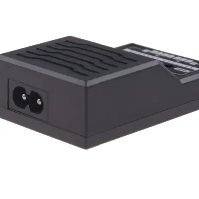 Mikroporocesorowa ładowarka Micro z balancerem LiPo SPE-07-023785-00 asgbox.pl Mikroporocesorowa ładowarka Micro z balancerem LiPo SPE-07-023785-00 asgbox.pl