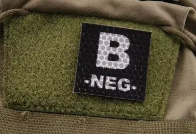 Naszywka IR z grupą krwi: B NEG - obrazek 2