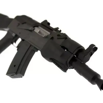 Alternative view of CM037