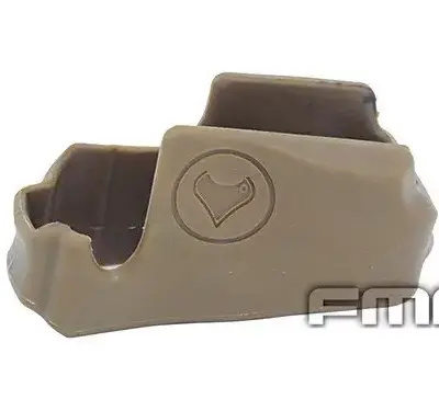 asgbox.pl - Gumowy chwyt na gniazdo magazynka do M4/M16