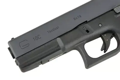 Replika pistoletu G18C Gen. 3 - obrazek 4