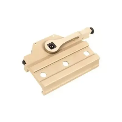 asgbox.pl - Montaż RIS latarki M720V - Dark Earth