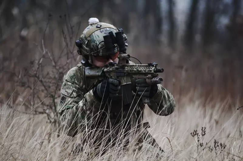 Replika celownika kolimatorowego Compact III (montaż wysoki + niski) - czarna OD-G-THO-10-016566-00 asgbox.pl Replika celownika kolimatorowego Compact III (montaż wysoki + niski) - czarna - obrazek 5