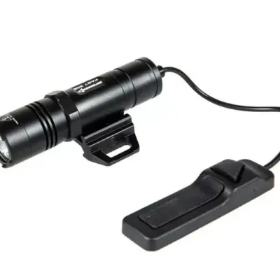 Latarka taktyczna FAST 302R-BK - czarna OPS-11-027649-00 asgbox.pl Latarka taktyczna FAST 302R-BK - czarna OPS-11-027649-00 asgbox.pl