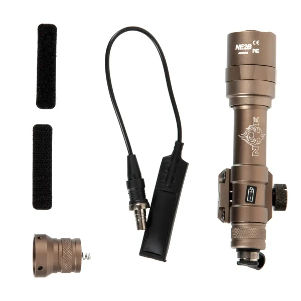 asgbox.pl - Latarka taktyczna M600U Scout - Dark Earth