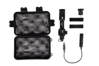Latarka taktyczna M600W Scout Light - czarna - obrazek 2