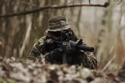Replika celownika kolimatorowego Battle II z celownikiem laserowym - obrazek 4
