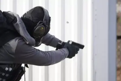 Replika pistoletu Glock 17 Gen.4 CO2 - obrazek 4