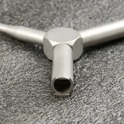 Alternative view of Klucz do zaworów magazynka