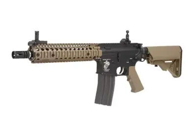Replika karabinka SA-A03 ONE™ TITAN™ V2 Custom - Half-Tan - obrazek 3