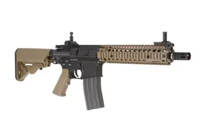 Replika karabinka SA-A03 ONE™ TITAN™ V2 Custom - Half-Tan - obrazek 4