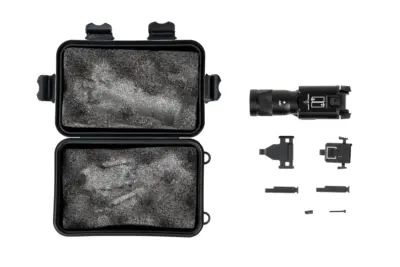 Latarka taktyczna na pistolet X300V - czarna - obrazek 3