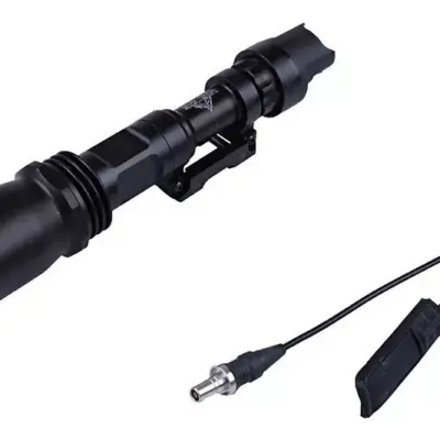 Latarka taktyczna M961 - czarna NEV-11-008044-00 asgbox.pl